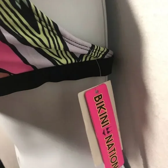 Bikini Nation Geo Halter Bikini Top (Size S) - Picture 4 of 5